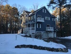 Building Photo - 5 Emma Way