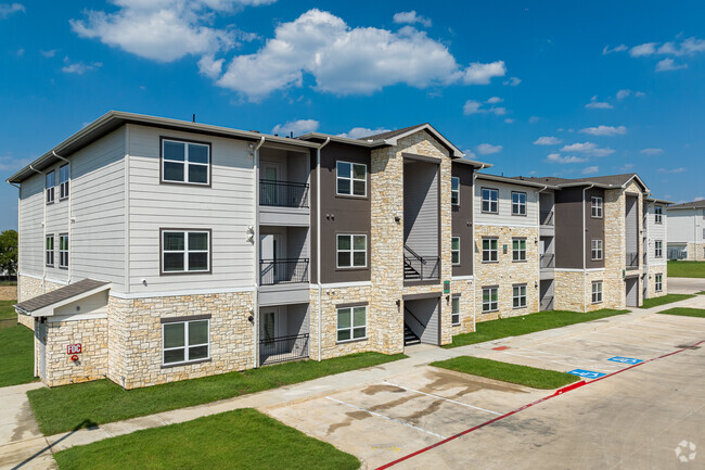 Building Photo - Terrace at Southern Oaks