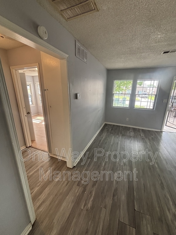 Foto del edificio - 2134 N Minnesota St