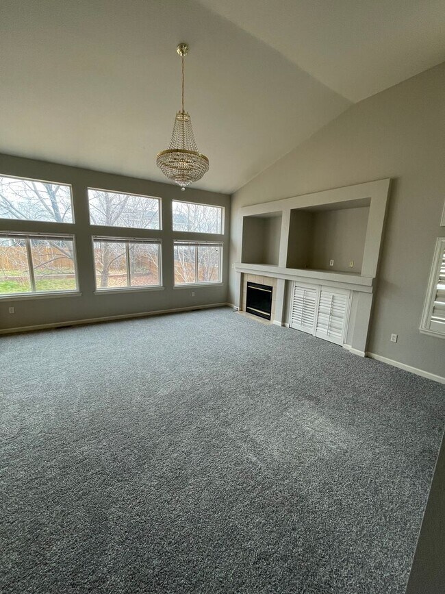 Foto del edificio - 11942 Eudora Dr