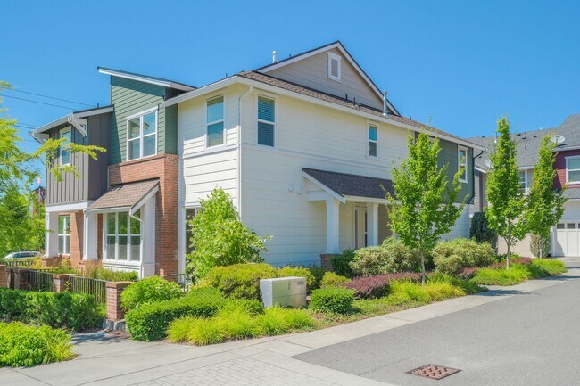 Foto del edificio - Spacious Brick and Wood Home in Issaquah