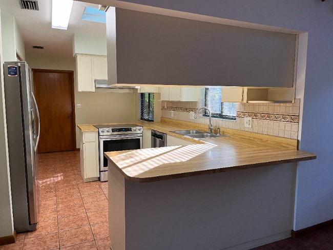 Foto del edificio - 501 SW 75th Terrace