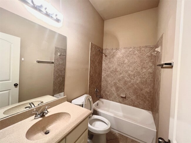 Building Photo - 25419 Lockspur Dr