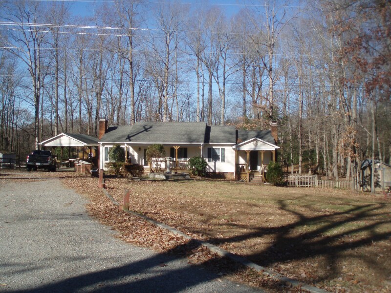 4145 Paynes Mill Rd, Bumpass, VA 23024 House Rental in Bumpass, VA