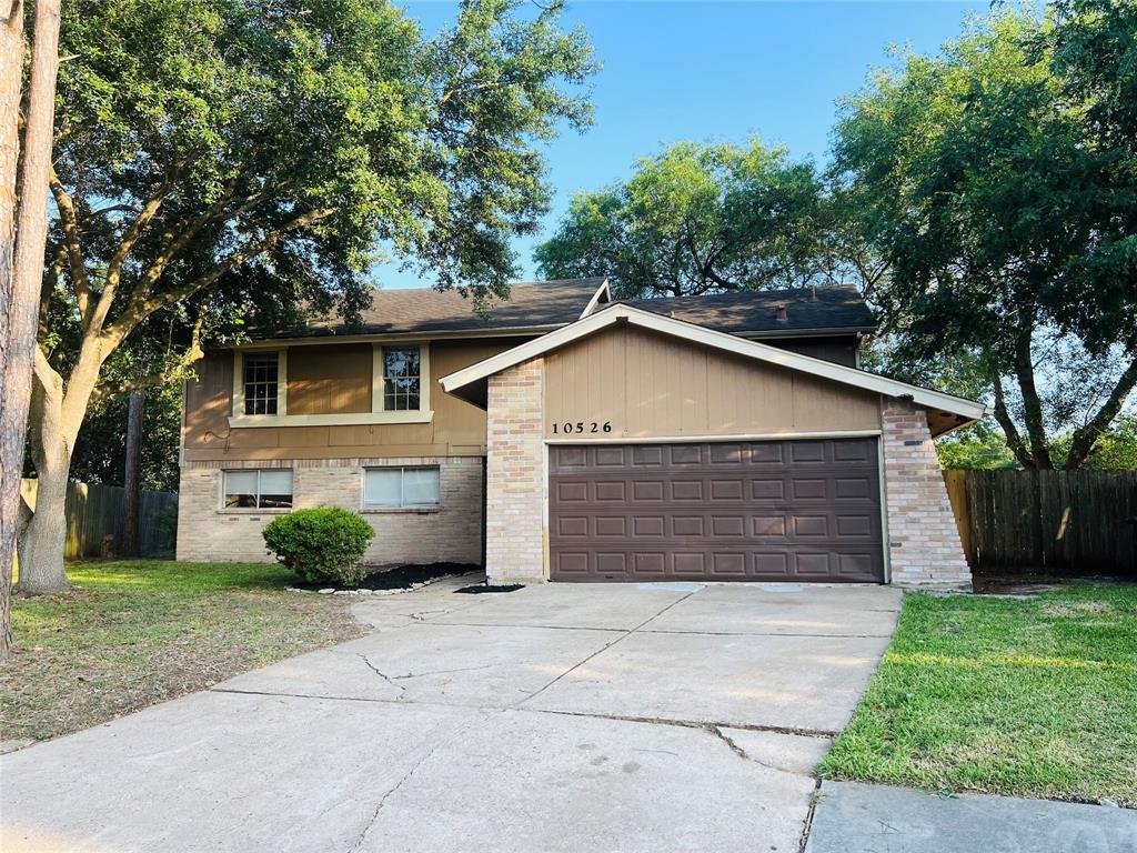 10526 Rancho Bernardo Ln, Sugar Land, TX 77498 House Rental in Sugar