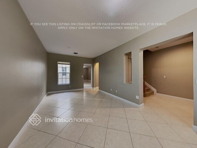 Foto del edificio - 716 NW 83rd Pl