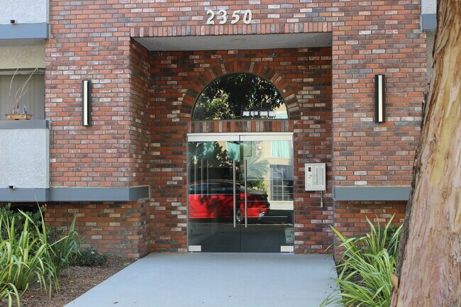 Primary Photo - 2350 S Bentley Ave