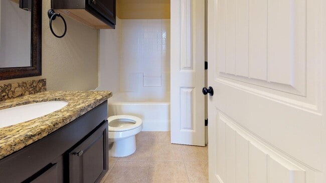 Foto del edificio - 138 Knox Dr