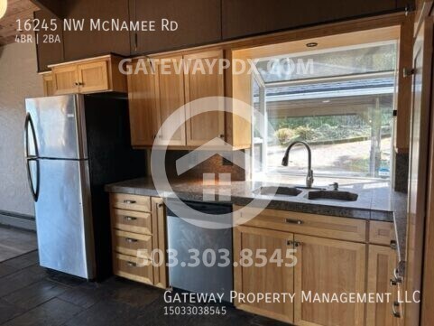 Foto del edificio - 16245 NW McNamee Rd
