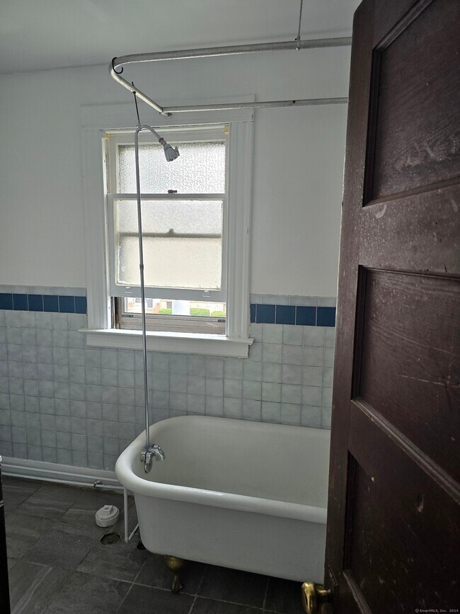 Building Photo - 174 S Whitney St
