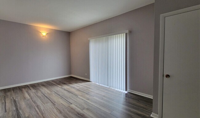 Building Photo - 1463 Mercury Dr
