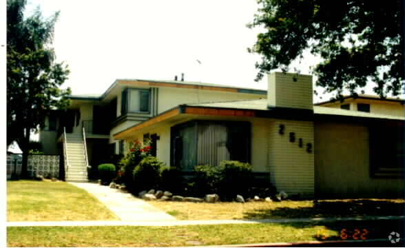 Primary Photo - 2512 W El Segundo Blvd