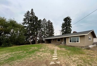 Building Photo - 3260 Lyons Rd