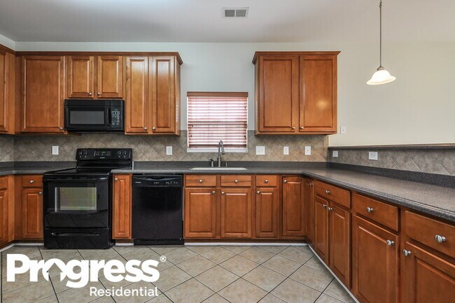 Building Photo - 617 Twain Town Dr