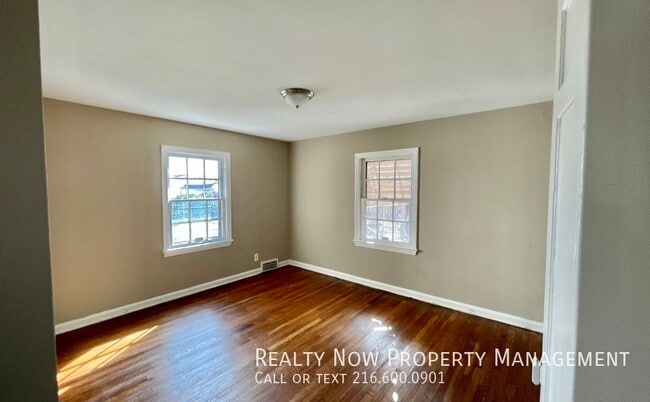 Foto del edificio - 3638 Lindholm Rd