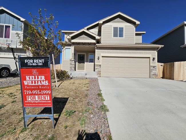 Building Photo - 9996 Castor Dr