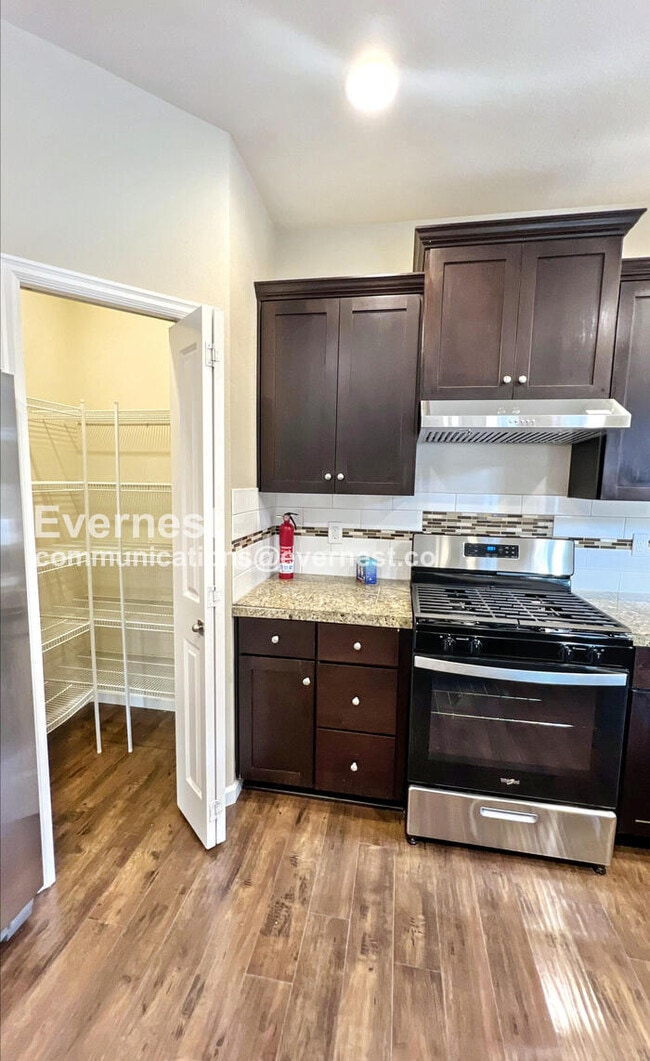 Foto del edificio - 17340 SE Elias Ct