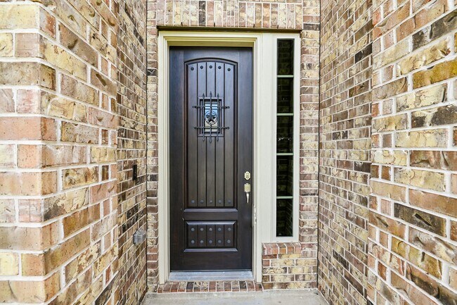 Foto del edificio - 4431 Wyatt Roland Wy