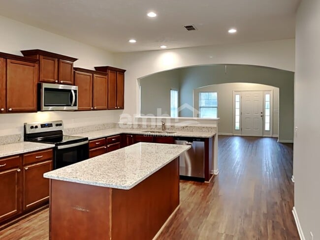 Building Photo - 3331 Foxside Ln