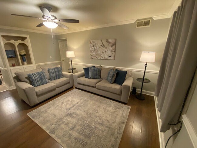 Foto del edificio - West Florence FURNISHED CONDO 2201 W. Jody...