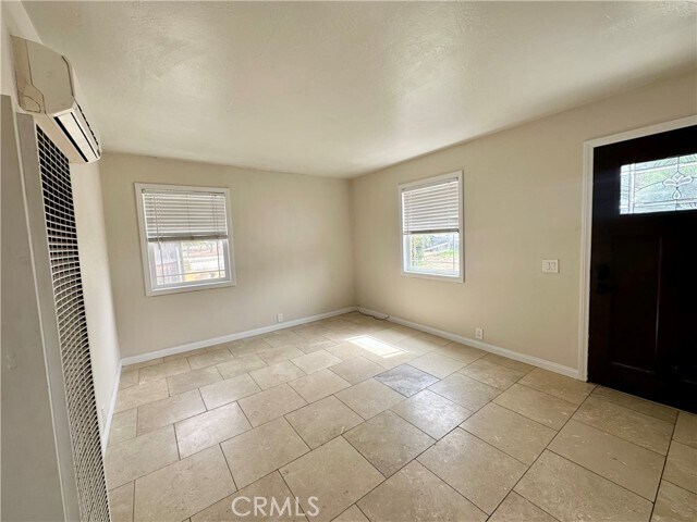 Foto del edificio - 11850 3rd St
