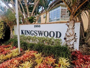Building Photo - 2950 SE Ocean Blvd