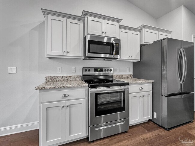 Foto del edificio - 5683 Montauk Way
