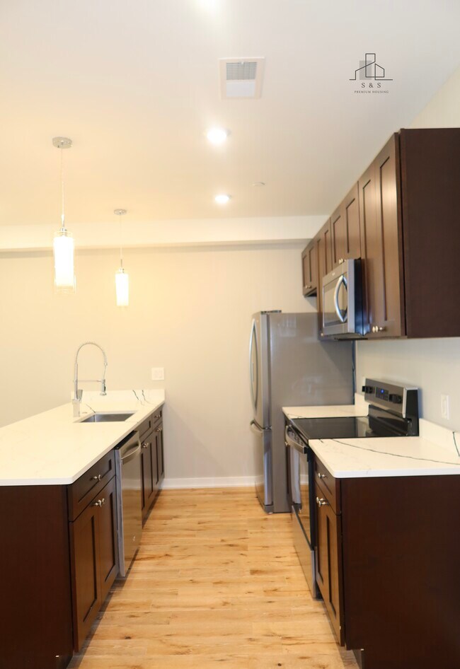 Foto del edificio - 431 N 41st St