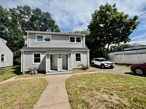 Building Photo - 945 Ella T Grasso Blvd