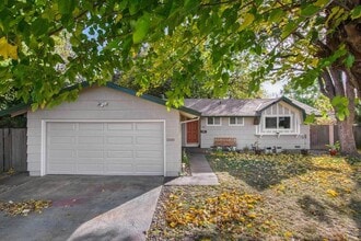 Building Photo - 1500 60th Ave