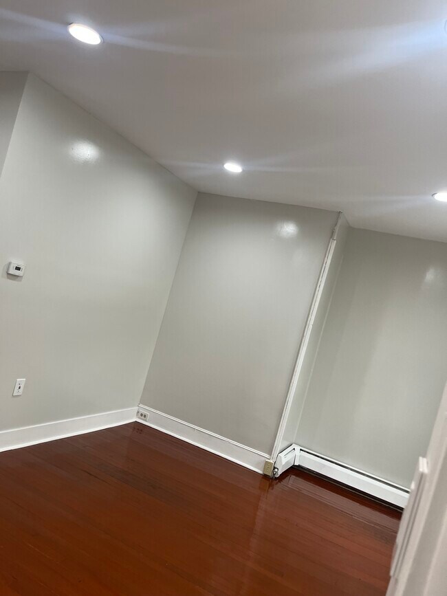 Foto del edificio - 16 Mohawk St