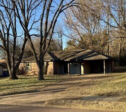 Building Photo - 5384 Haynes Dr