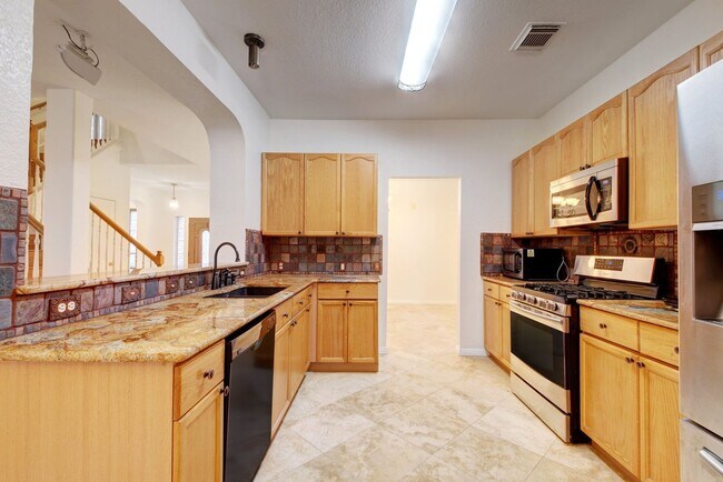 Building Photo - Cul-de-sac Living: 4 Bedroom, 3 Bathroom H...