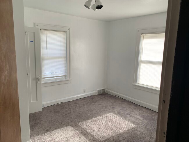 1st bedroom - 2310 Natchez Ave