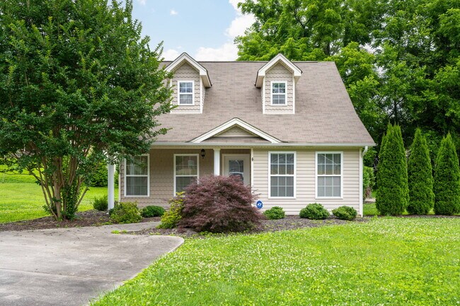 Foto del edificio - 492 Glenhill Cir