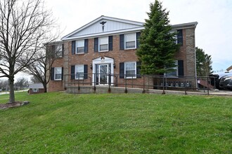 Building Photo - 425 W Cook Rd