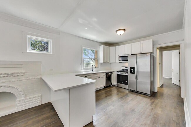 Foto del edificio - 4300 N Richmond St