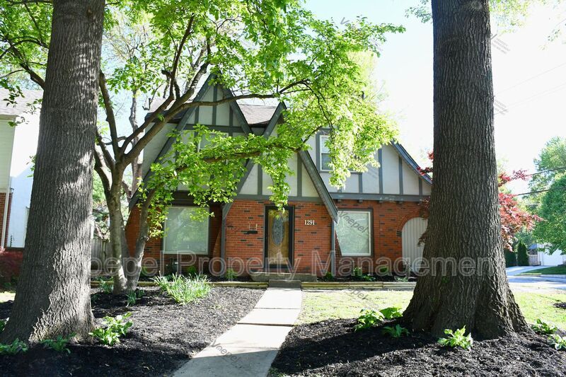 1291 W Gregory Blvd, Kansas City, MO 64114 House for Rent in Kansas