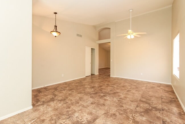 Building Photo - 16038 W Carmen Dr