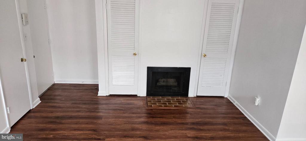 Primary Photo - 1966 Naylor Rd SE