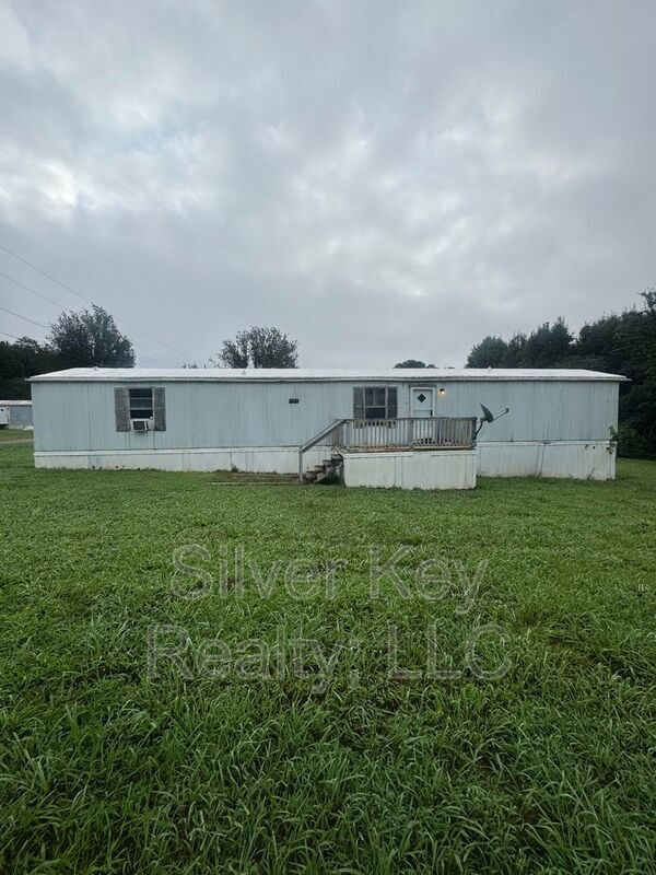 Primary Photo - 270 Co Rd 213