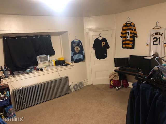 Building Photo - 5 br, 3 bath House - 3325 Ward St