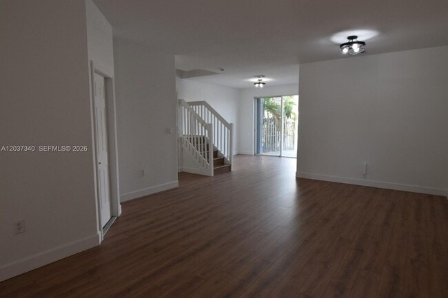Photo - 7848 NW 114th Path House