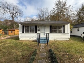 Building Photo - 1161 Bristol St