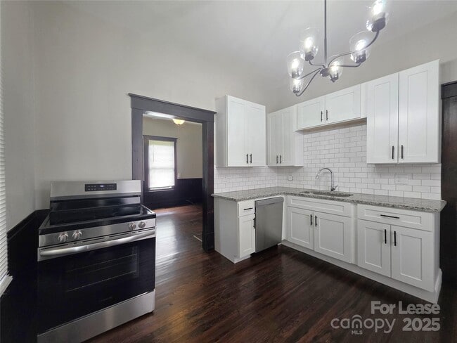 Foto del edificio - 904 S Salisbury Ave