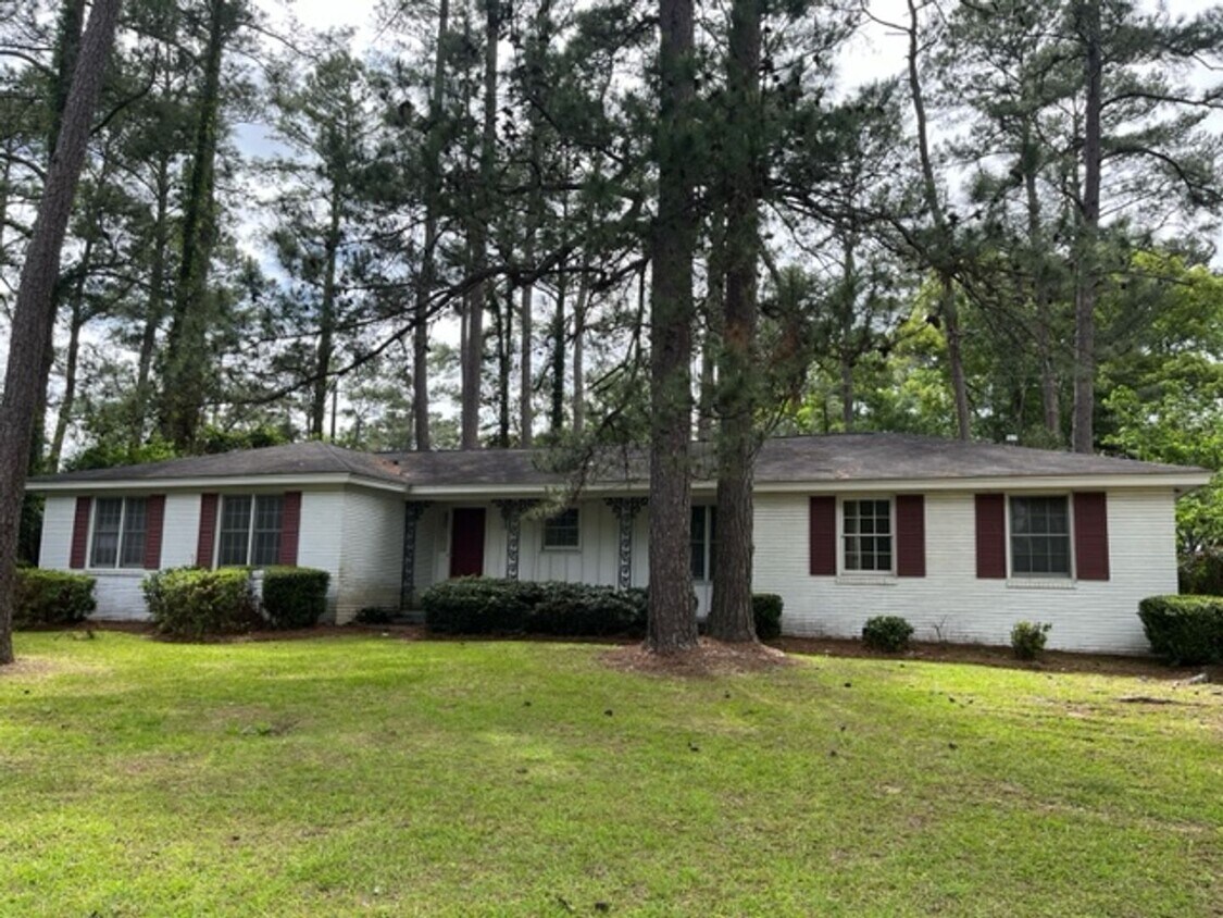 Foto principal - 3 Bedroom/2 Bath Home in Valdosta