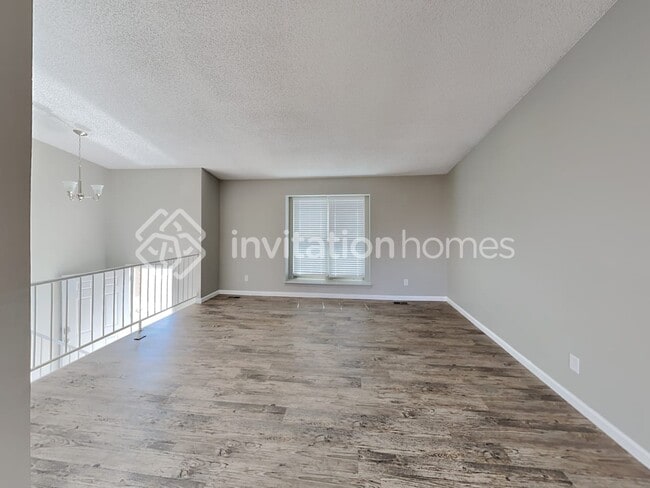 Building Photo - 11519 W 103rd Ave