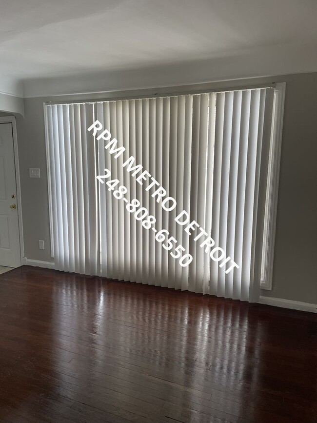 Foto del edificio - 1189 Woodland Dr