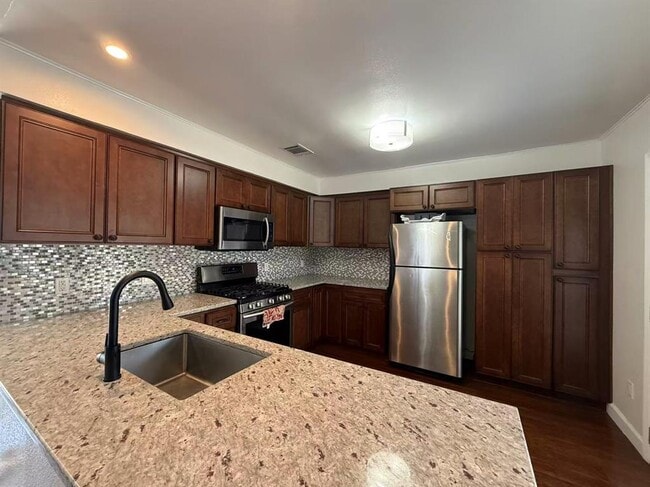 Building Photo - 8330 Fathom Cir