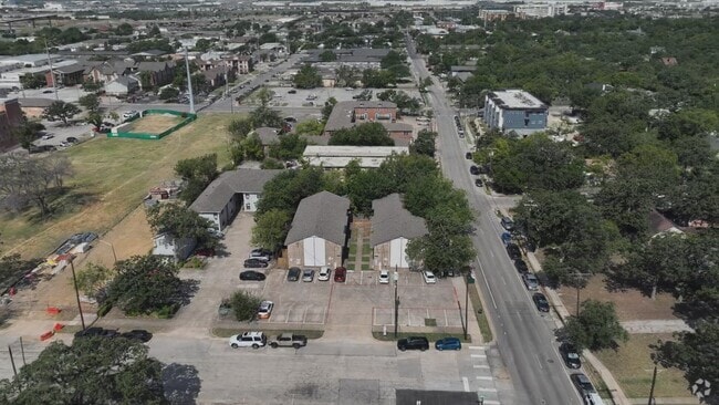  - Double Tree Apartments